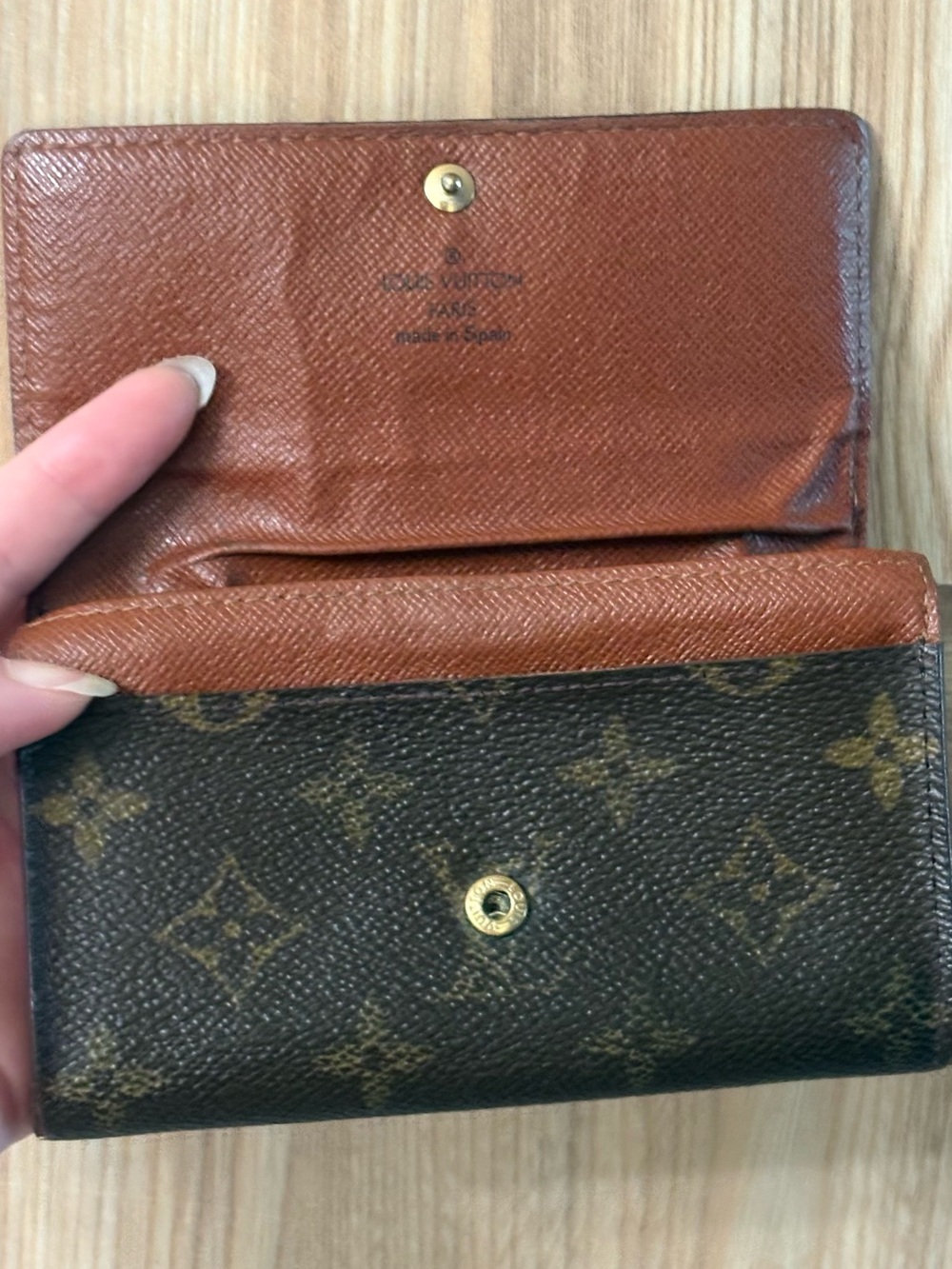 Authentic Louis Vuitton Monogram Canvas small Wallet - Picture 7 of 15
